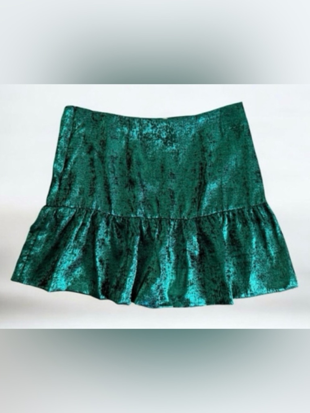 New In Women's Green Metallic Mini Skirt Small